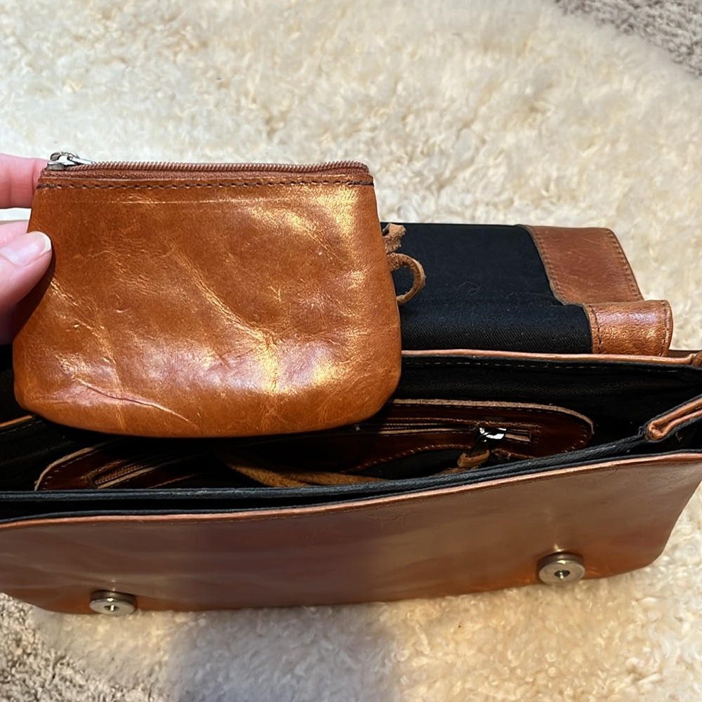 Bruno Gonzales small leather handbag - Picture 4 of 11